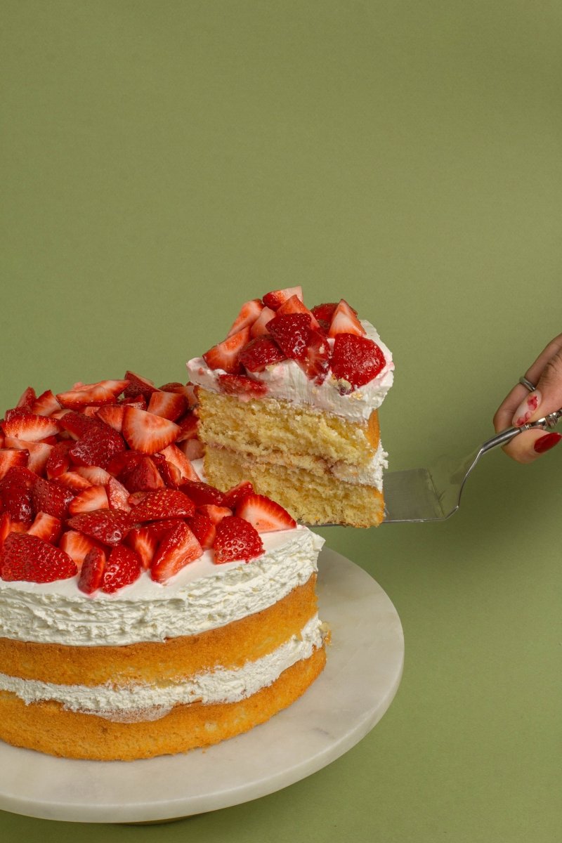 Pastel Fresas con Crema Divinata - La Divinata, El mejor pastel de Monterrey ahora también en México
