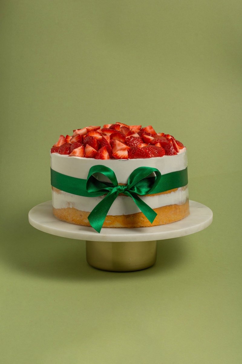 Pastel Fresas con Crema Divinata - La Divinata, El mejor pastel de Monterrey ahora también en México