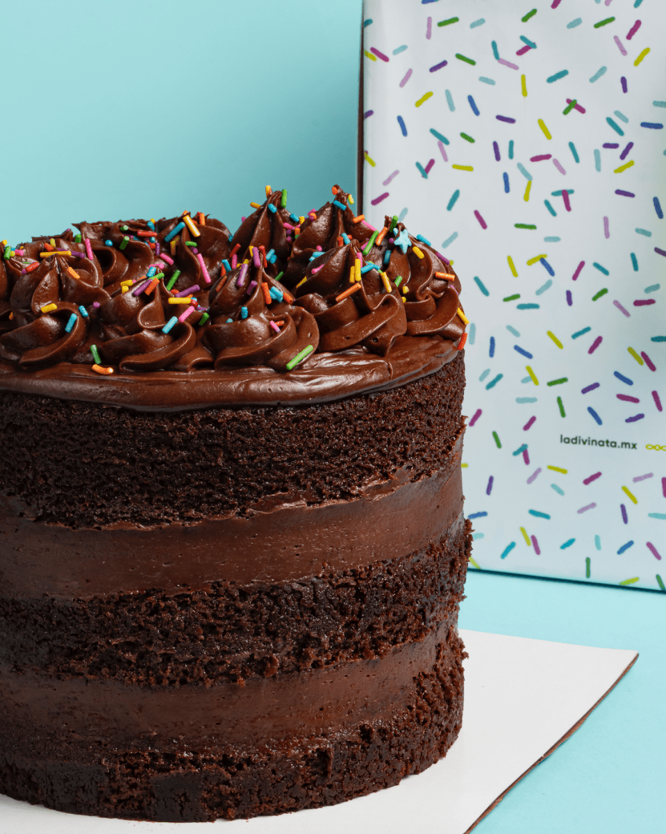Pastel Happy Bday Chocolate Chico - La Divinata, El mejor pastel de Monterrey ahora también en México