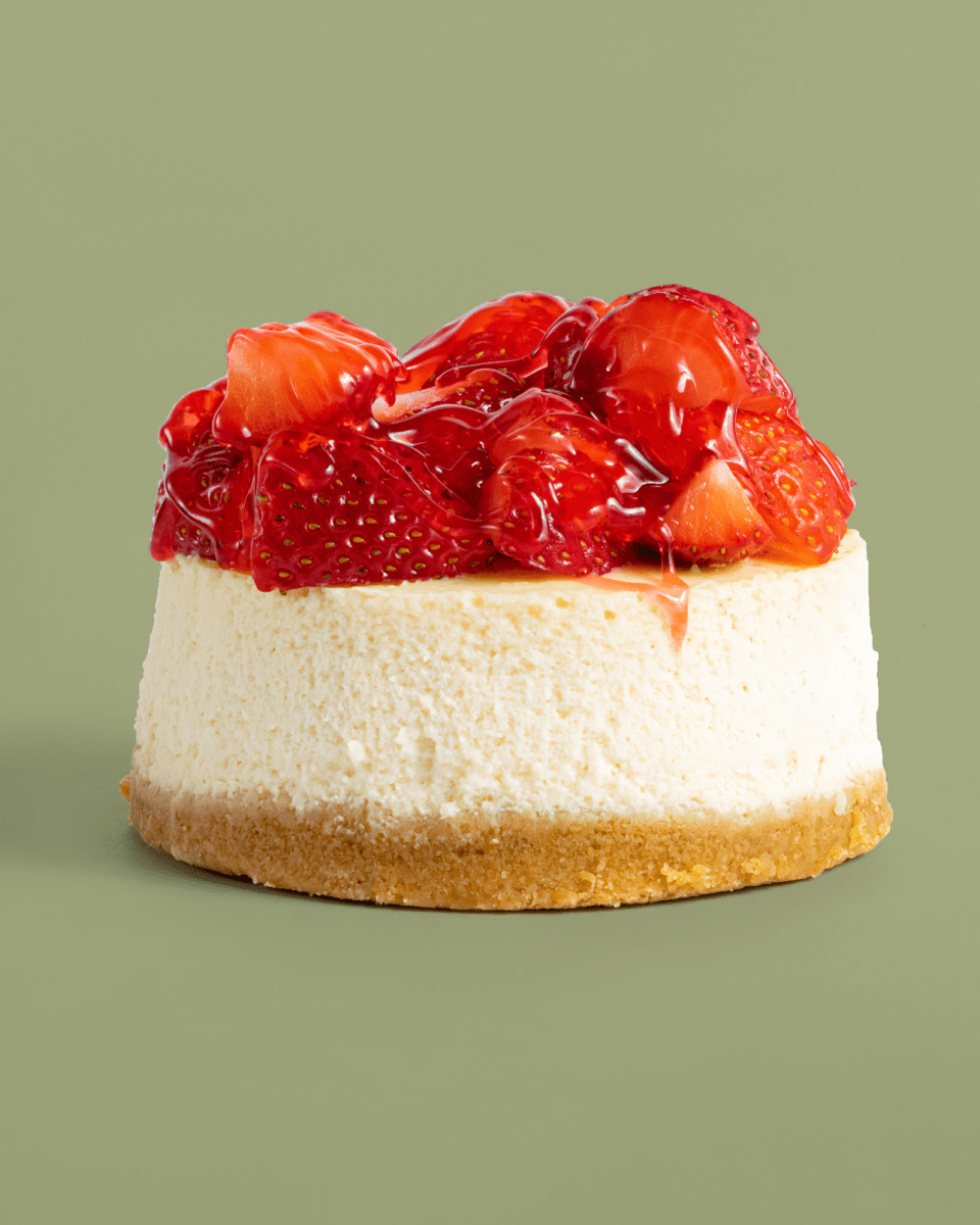Pay de Queso con Fresas - La Divinata, El mejor pastel de Monterrey ahora también en México