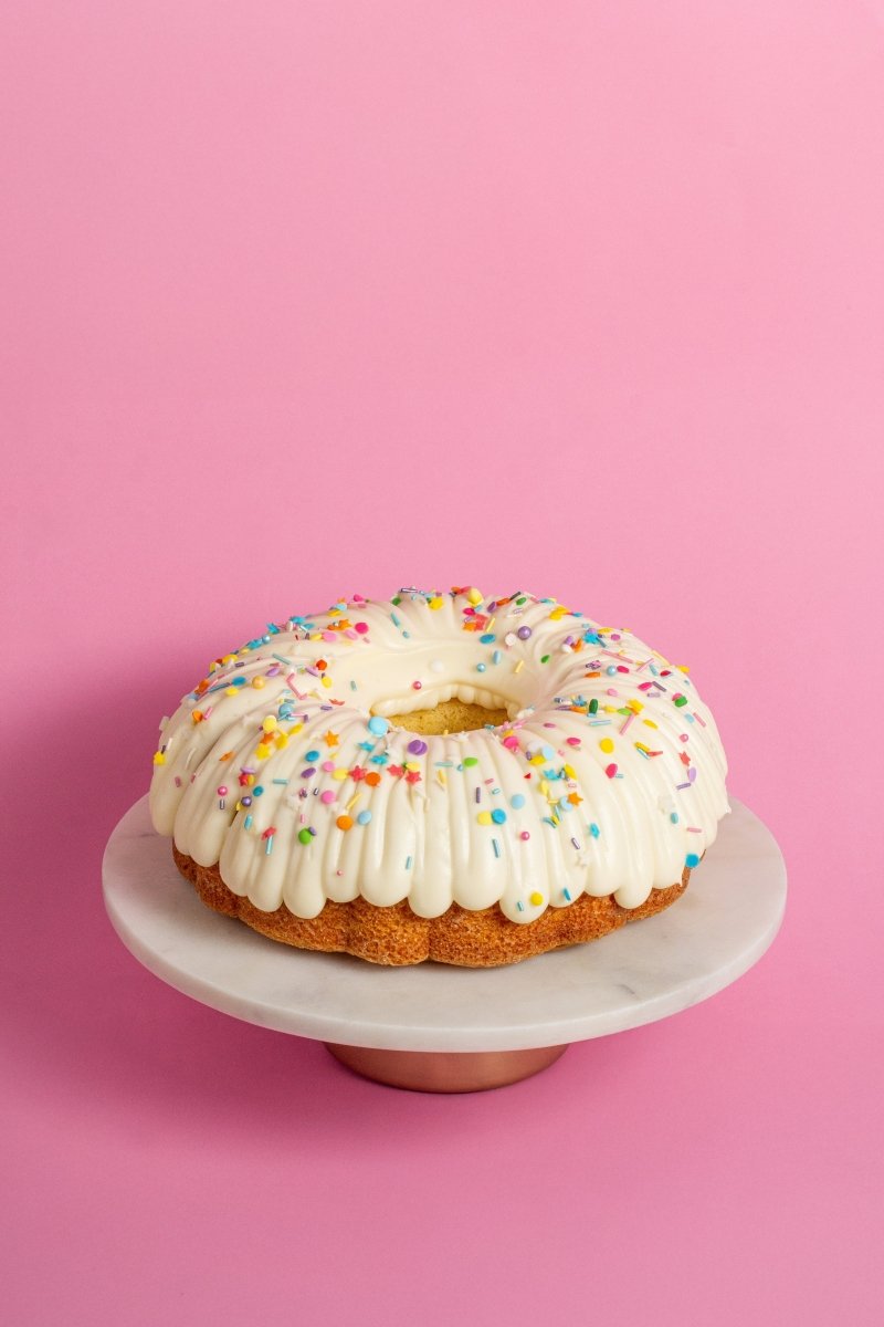 Rosca de Vainilla de Cumpleaños - La Divinata, El mejor pastel de Monterrey ahora también en México