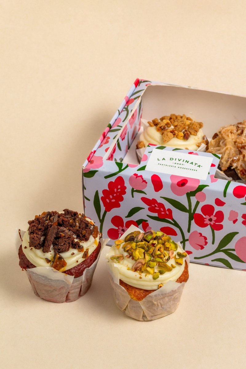 Caja 4 Muffins MOM25 - La Divinata, El mejor pastel de Monterrey ahora también en México