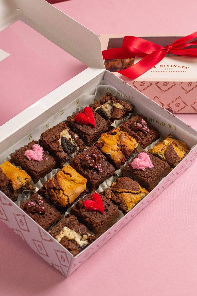 Caja Brownies SV26 - La Divinata, El mejor pastel de Monterrey ahora también en México