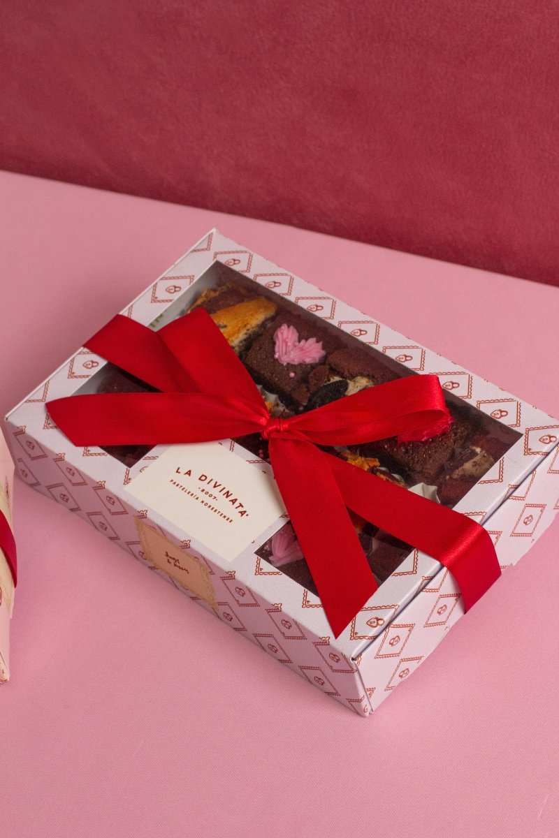 Caja Brownies SV26 - La Divinata, El mejor pastel de Monterrey ahora también en México