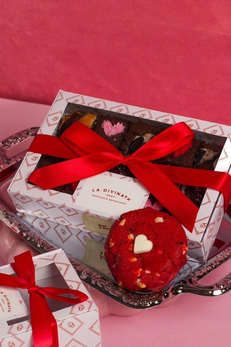 Caja Brownies SV26 - La Divinata, El mejor pastel de Monterrey ahora también en México