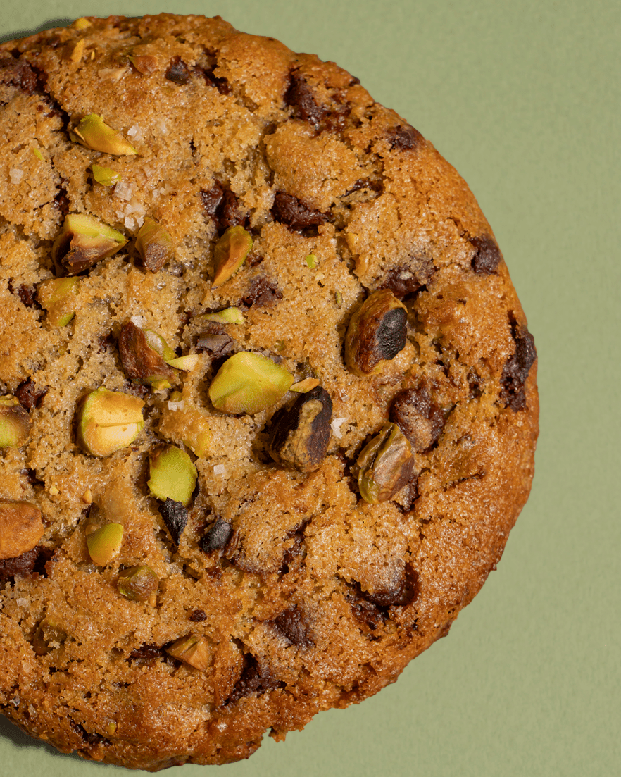 Galleta Chocochip Pistache - La Divinata, El mejor pastel de Monterrey ahora también en México