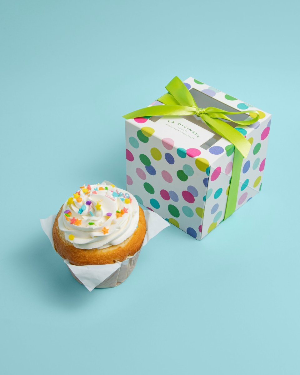Muffin Happy Bday Vainilla - La Divinata, El mejor pastel de Monterrey ahora también en México