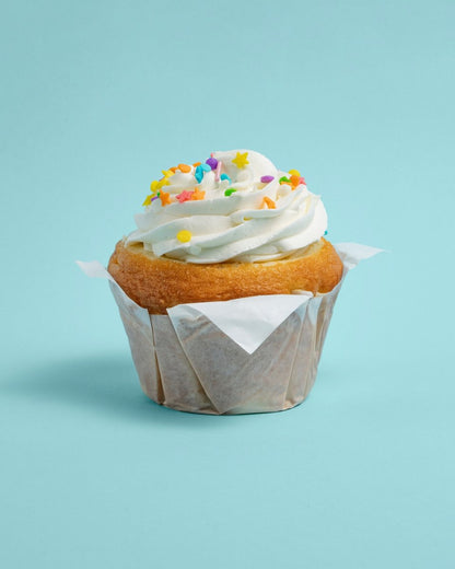 Muffin Happy Bday Vainilla - La Divinata, El mejor pastel de Monterrey ahora también en México