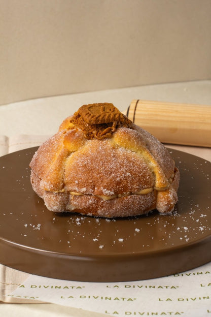 Pan de Muerto Lotus - La Divinata, El mejor pastel de Monterrey ahora también en México