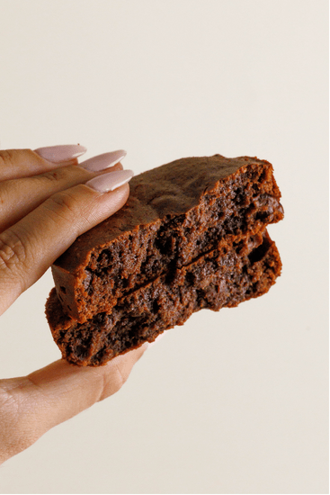 Protein Brownie Macchiato Habits - La Divinata, El mejor pastel de Monterrey ahora también en México