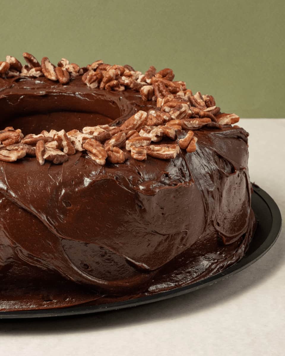 Rosca de Chocolate: Sabor Intenso y Esponjoso - La Divinata, El mejor pastel de Monterrey ahora también en México