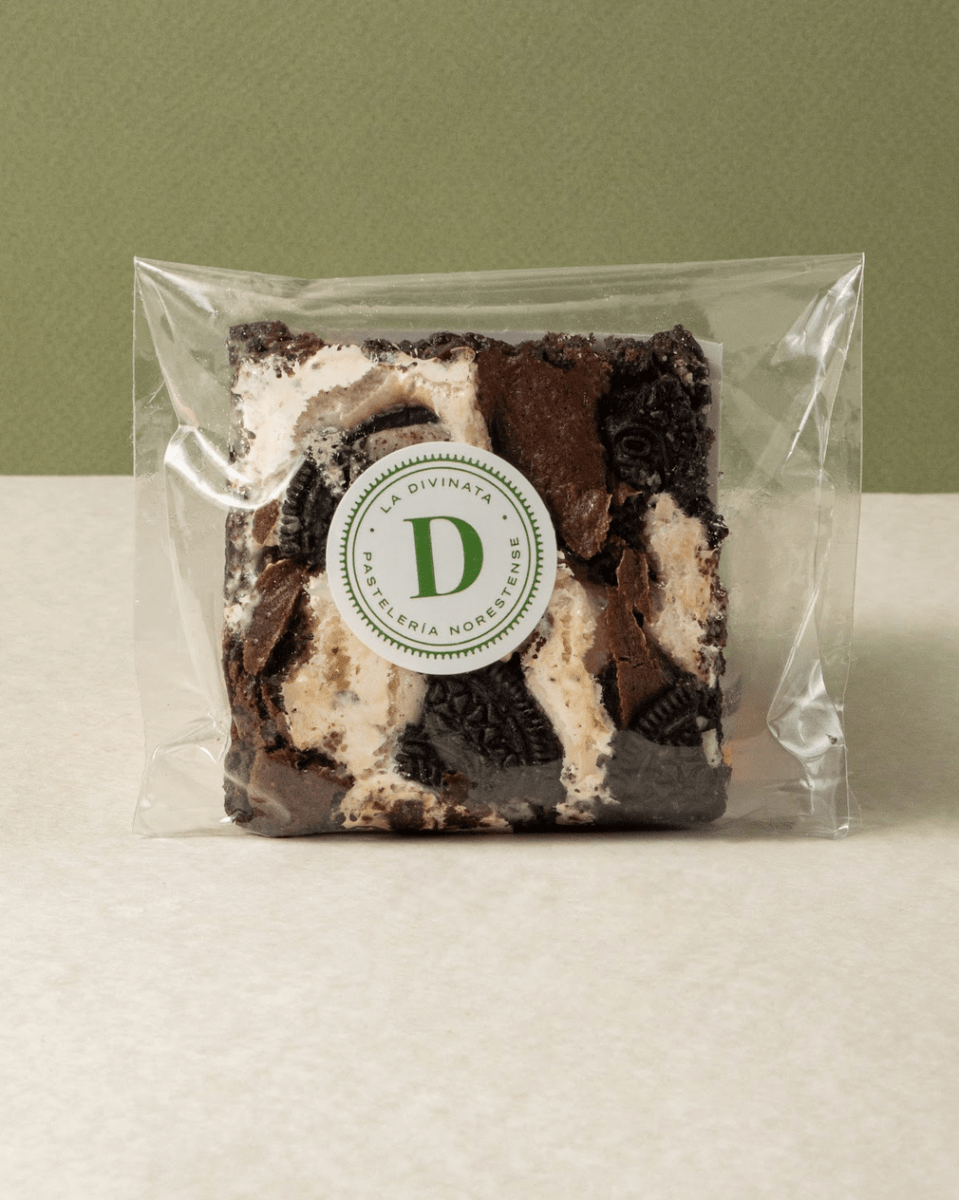 Brownie Oreo - La Divinata, El mejor pastel de Monterrey ahora también en México