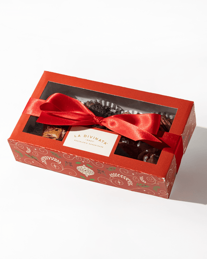 Caja con Brownies Nav23 - La Divinata, El mejor pastel de Monterrey ahora también en México