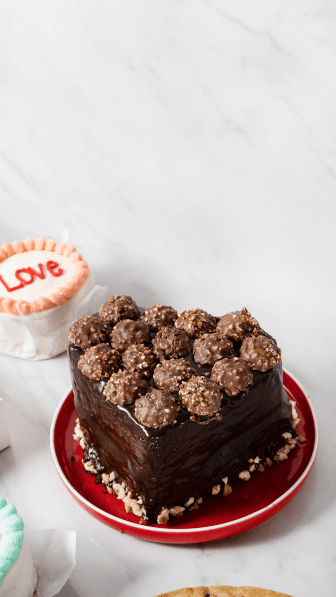 Pastel de Ferrero San Valentin SV22 - La Divinata, El mejor pastel de Monterrey ahora también en México